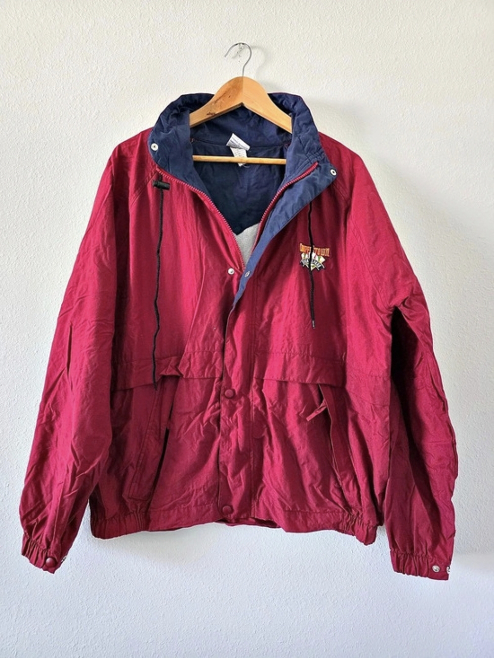 CoorsTown Dreams Park Windbreaker Jacket in Red Size Large